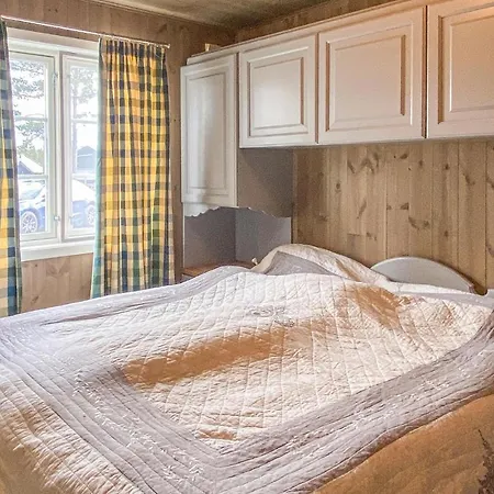 4 Bedroom Beautiful In Tisleidalen 펜션 Tisleidalen